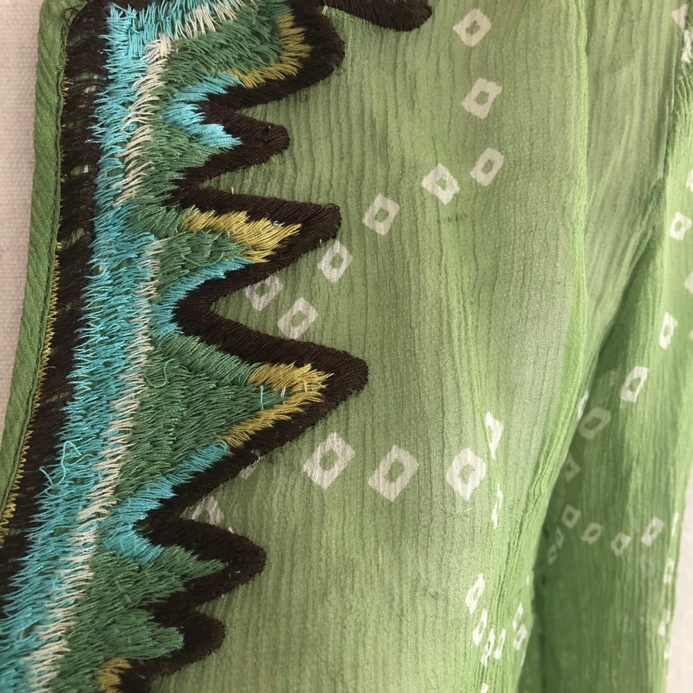 BCBGMAXAZRIA Boho V- Neck Green Long Sleeve Top S - Picture 4 of 8